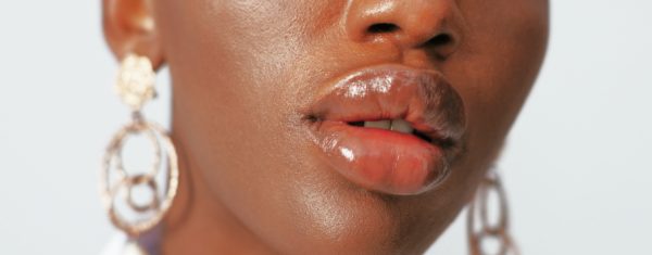 Reasons You Should Be Moisturizing Your Lips